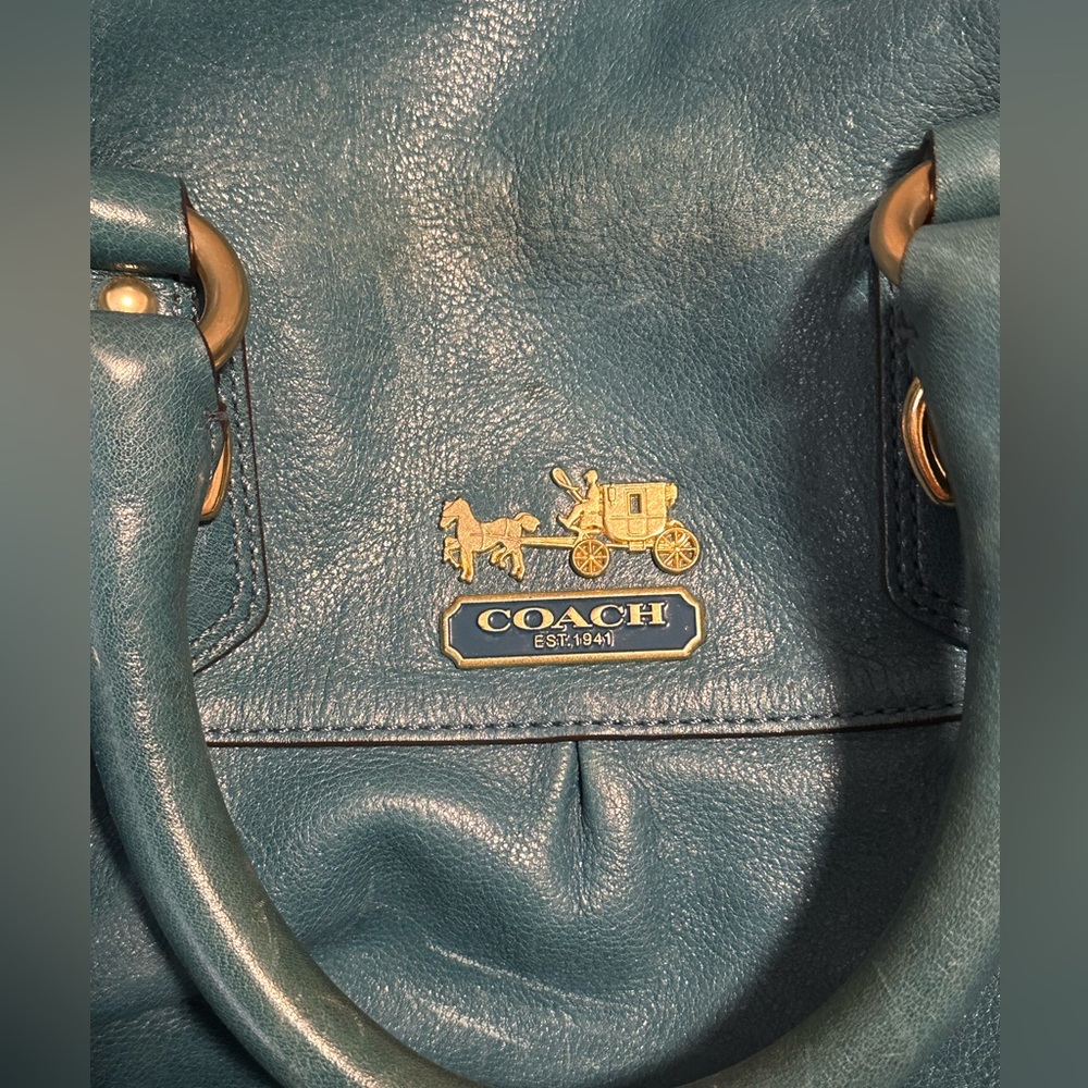 COACH Leather Handbag medium sized with removable shoulder strap - Picture 10 of 14